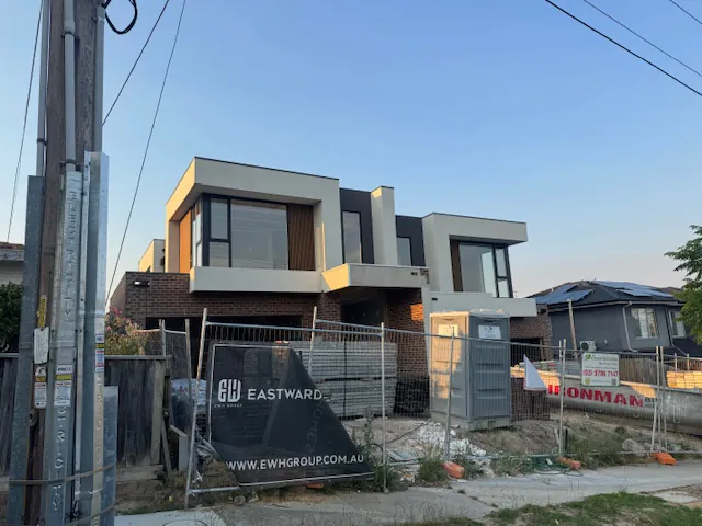 Smooth wall plaster and render service Smooth wall plaster and render service